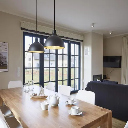 Reetland Am - Luxus Reetdachvilla Mit 3 Schlafzimmern, Sauna Und Kamin F08 بيت للعطل درانسكي