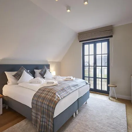 Reetland Am - Luxus Reetdachvilla Mit 3 Schlafzimmern, Sauna Und Kamin F08 Дранске