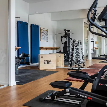 Reetland Am - Luxus Reetdachvilla Mit 3 Schlafzimmern, Sauna Und Kamin F08